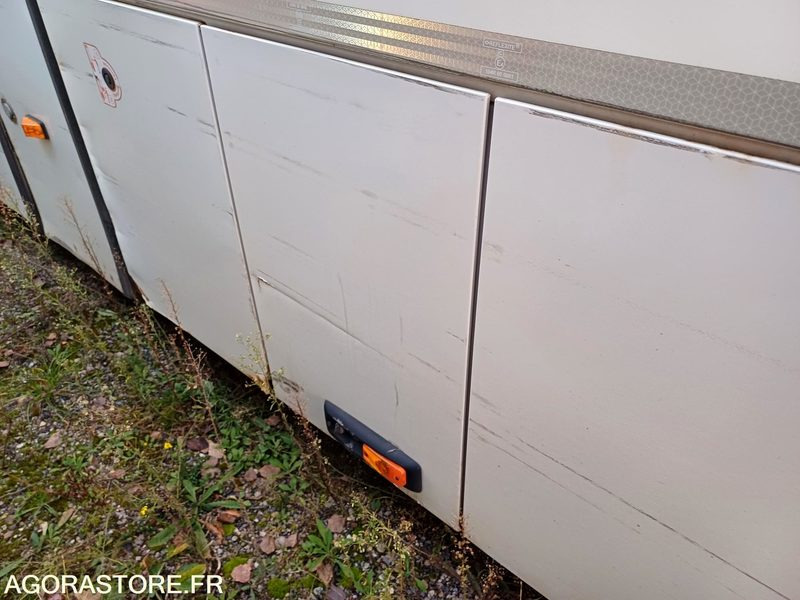 CAR IVECO ARWAY - PARC 16814 - MEC2010 497000KM AT933SJ - School bus: picture 3 CAR IVECO ARWAY - PARC 16814 - MEC2010 497000KM AT933SJ - School bus: picture 3