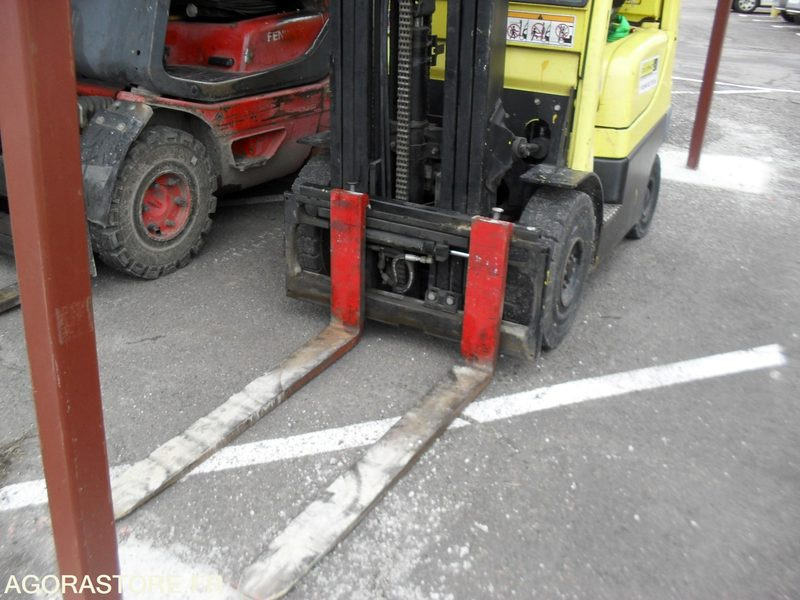 CHARIOT ELEVATEUR HYSTER 1.8FT - LPG forklift: picture 3 CHARIOT ELEVATEUR HYSTER 1.8FT - LPG forklift: picture 3
