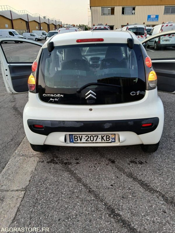 CITROEN C1 154913 KM CONTRE VISITE PROBLEME MOTEUR - Car: picture 2 CITROEN C1 154913 KM CONTRE VISITE PROBLEME MOTEUR - Car: picture 2
