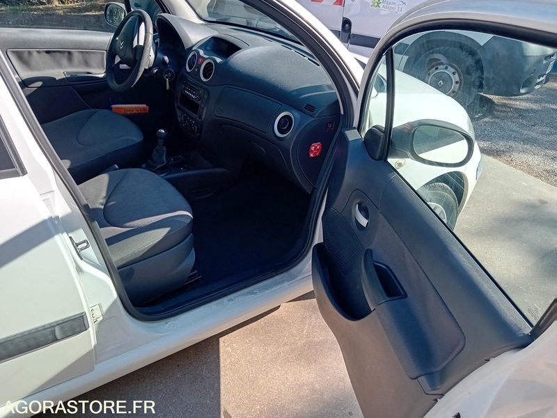 CITROEN C3 1.4HDI CLUB - Car: picture 5 CITROEN C3 1.4HDI CLUB - Car: picture 5