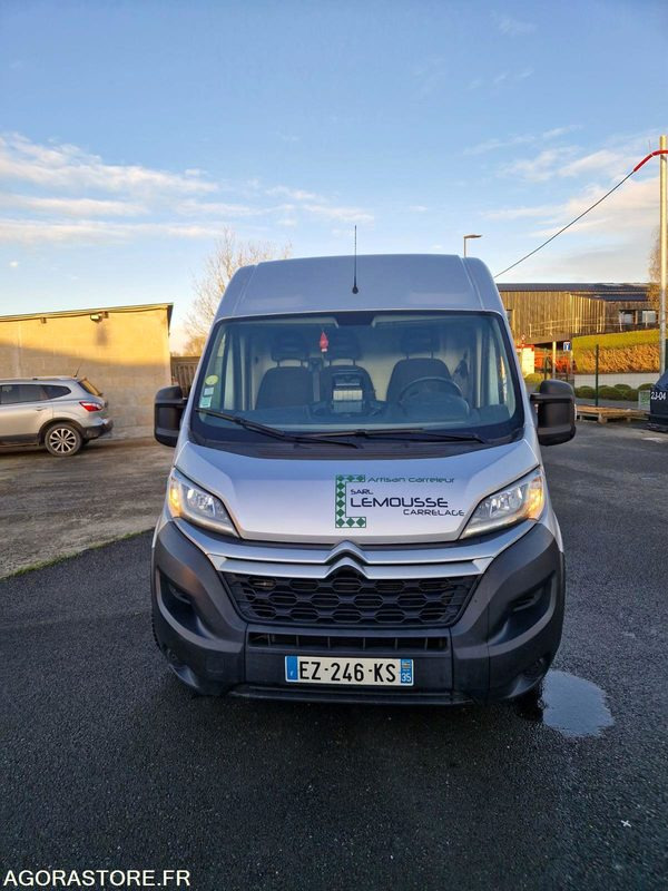 CITROEN JUMPER 2.0 HDI - 2018 - 86822 kms - Panel van: picture 4 CITROEN JUMPER 2.0 HDI - 2018 - 86822 kms - Panel van: picture 4