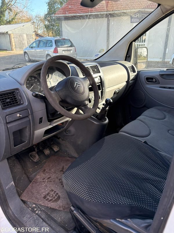 CITROEN JUMPY 2011 MOTEUR RECENT - Small van: picture 5 CITROEN JUMPY 2011 MOTEUR RECENT - Small van: picture 5