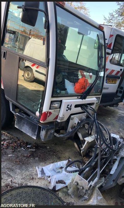 CITY LAV 2000 - Road sweeper: picture 2 CITY LAV 2000 - Road sweeper: picture 2