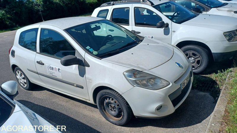 CLIO SOCIETE AIR DIESEL BW-233-MK - 2011 - 170 000KM - Car: picture 1 CLIO SOCIETE AIR DIESEL BW-233-MK - 2011 - 170 000KM - Car: picture 1