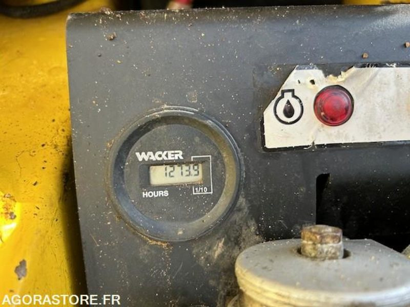 COMPACTEUR DE TRANCHEE WACKER RT - 1274 HEURES - Roller: picture 2 COMPACTEUR DE TRANCHEE WACKER RT - 1274 HEURES - Roller: picture 2