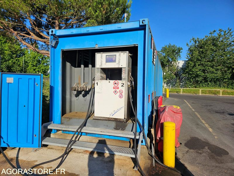 CONTAINER AVEC CUVE DE 40 000L & SYSTEME DE DISTRIBUTION CARBURANT - 2016/2017 - Tool/ Equipment: picture 2 CONTAINER AVEC CUVE DE 40 000L & SYSTEME DE DISTRIBUTION CARBURANT - 2016/2017 - Tool/ Equipment: picture 2