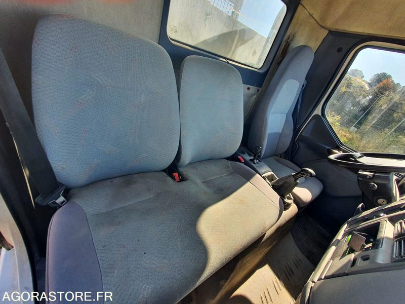 Camion Benne Renault Midlum -2005 - 13t5 - 250000km - Tipper: picture 5 Camion Benne Renault Midlum -2005 - 13t5 - 250000km - Tipper: picture 5
