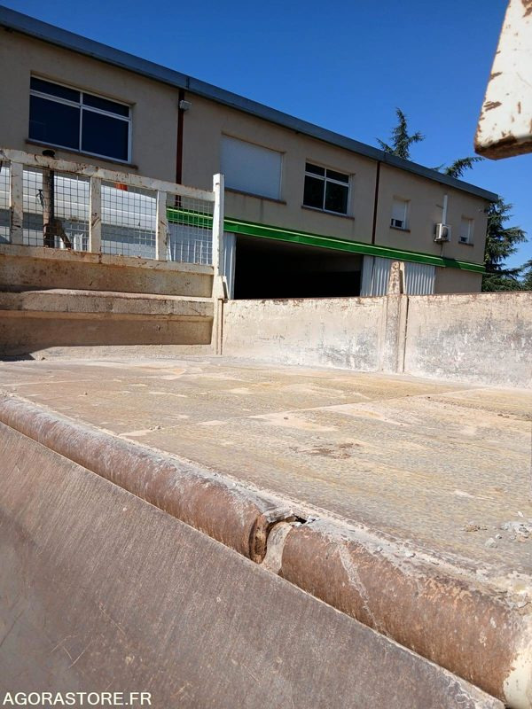 Camion Renault 150 - 2000 - 480392kms - Tipper: picture 4 Camion Renault 150 - 2000 - 480392kms - Tipper: picture 4