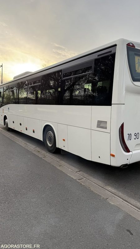 Car IVECO CROSSWAY EURO 6 2015 103 000 km CT OK - School bus: picture 4 Car IVECO CROSSWAY EURO 6 2015 103 000 km CT OK - School bus: picture 4