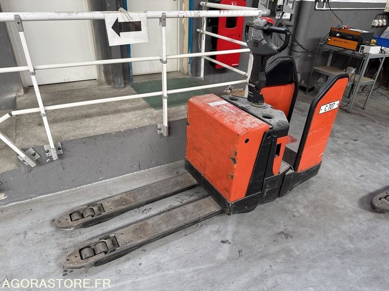 Chariot élévateur Toyota LPE 200/8 - Electric forklift: picture 1 Chariot élévateur Toyota LPE 200/8 - Electric forklift: picture 1