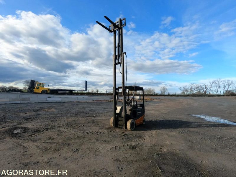 Chariot frontal Still R60-25 - Electric forklift: picture 1 Chariot frontal Still R60-25 - Electric forklift: picture 1