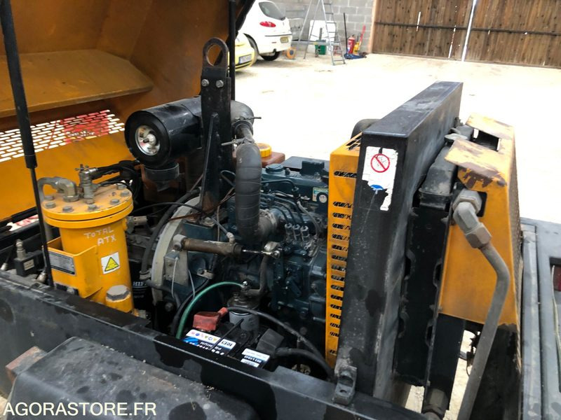 Compresseur à vis INGERSOLL RAND - 2m3 - Air compressor: picture 3 Compresseur à vis INGERSOLL RAND - 2m3 - Air compressor: picture 3