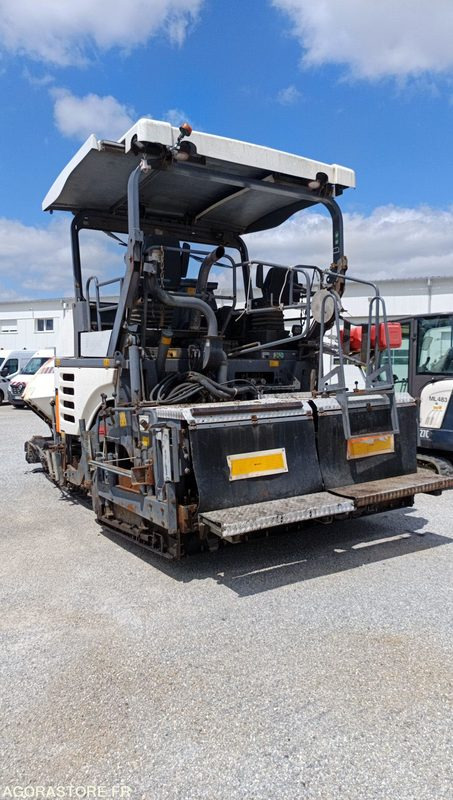 FINISSEUR VOGELE SUPER 1600 - 2011 / 10299 HEURES - Construction machinery: picture 4 FINISSEUR VOGELE SUPER 1600 - 2011 / 10299 HEURES - Construction machinery: picture 4