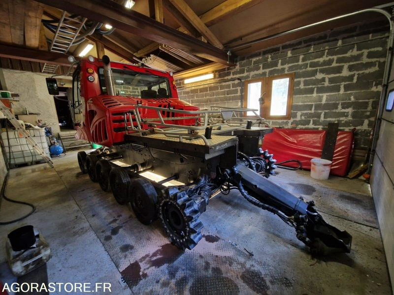 Dameuse Kässbohrer Pisten Bully PB600 - Snow removal vehicle: picture 2 Dameuse Kässbohrer Pisten Bully PB600 - Snow removal vehicle: picture 2