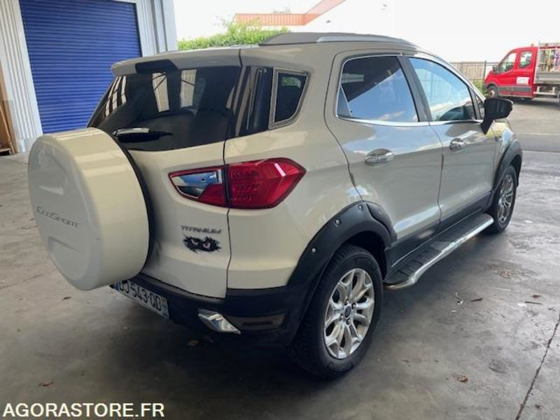 ECOSPORT TITANIUM 1.5 TDCI 90cv . 08/2014 . 128300 km - SUV: picture 3 ECOSPORT TITANIUM 1.5 TDCI 90cv . 08/2014 . 128300 km - SUV: picture 3