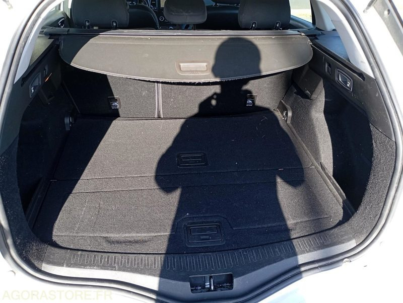 EP-826-HR - Roulant - Renault Megane - VP - 337 771 Kms - Car: picture 5 EP-826-HR - Roulant - Renault Megane - VP - 337 771 Kms - Car: picture 5