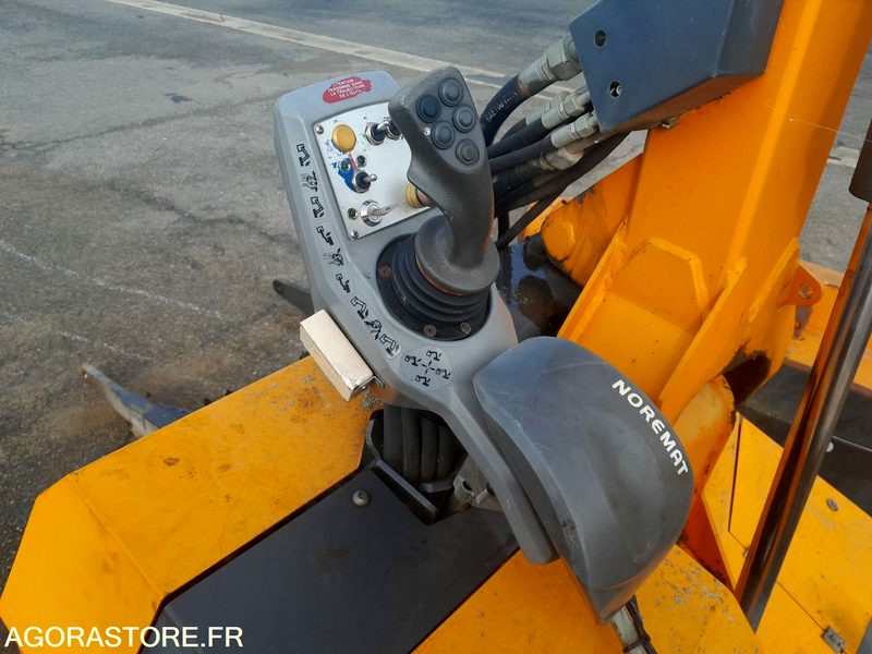 Epareuse Norémat Optima avec tête de fauchage rousseau technipro 160 - Boom mower: picture 3 Epareuse Norémat Optima avec tête de fauchage rousseau technipro 160 - Boom mower: picture 3