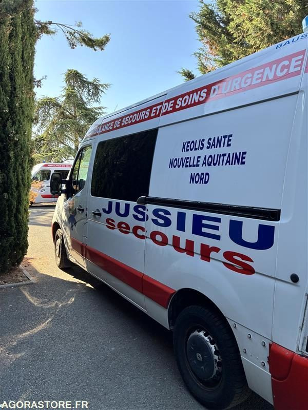 FC-646-KX - Roulant - RENAULT MASTER - VASP - 311 000 Kms - Panel van: picture 4 FC-646-KX - Roulant - RENAULT MASTER - VASP - 311 000 Kms - Panel van: picture 4