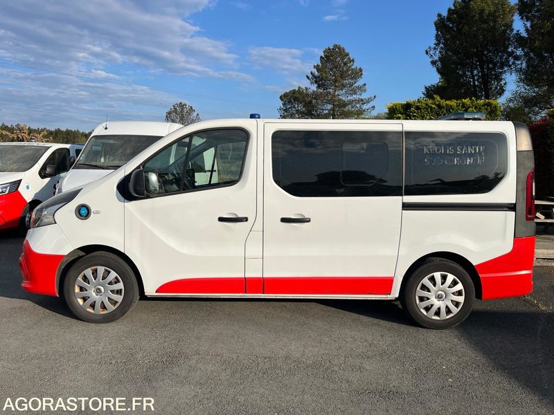 FD-724-KF - Non Roulant - Renault Trafic - VASP - 218 958 Kms - Ambulance: picture 1 FD-724-KF - Non Roulant - Renault Trafic - VASP - 218 958 Kms - Ambulance: picture 1