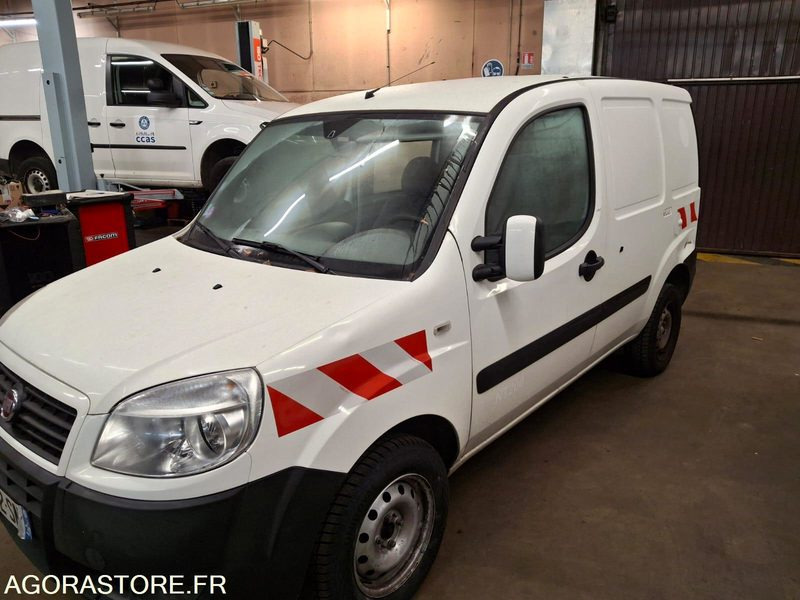FIAT DOBLO CARGO - Small van: picture 4 FIAT DOBLO CARGO - Small van: picture 4