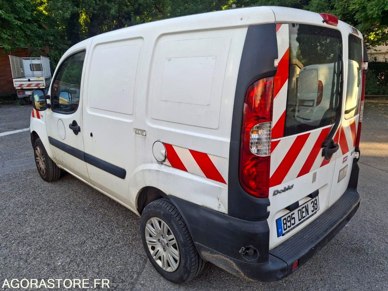 FIAT DOBLO GNV. - Small van: picture 2 FIAT DOBLO GNV. - Small van: picture 2