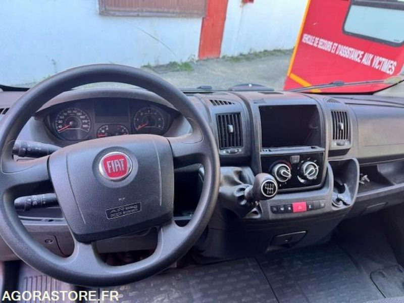 FIAT DUCATO Plancher cabine - Ambulance: picture 4 FIAT DUCATO Plancher cabine - Ambulance: picture 4