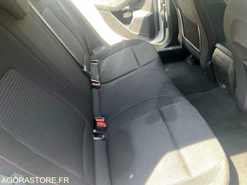 FORD FOCUS ST Line 122800 Kms 2021 - Car: picture 3 FORD FOCUS ST Line 122800 Kms 2021 - Car: picture 3
