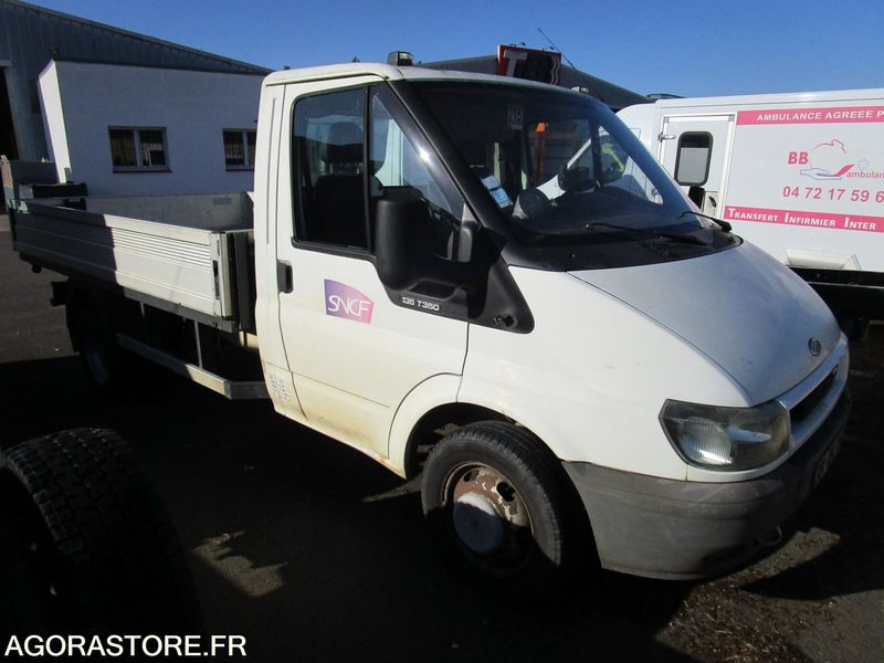 FORD TRANSIT PLATEAU BENNE / 275600 KMS / 2006 / 381 QSC 75 - Tipper van: picture 2 FORD TRANSIT PLATEAU BENNE / 275600 KMS / 2006 / 381 QSC 75 - Tipper van: picture 2
