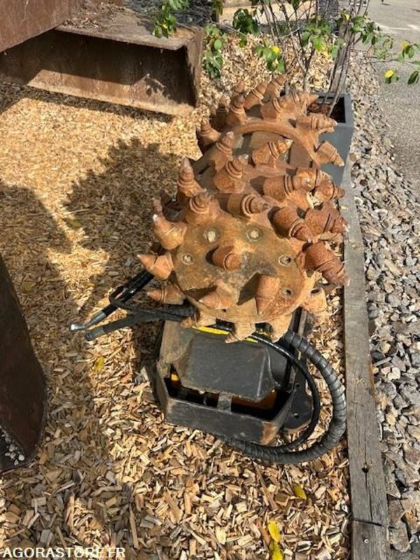 FRAISE HYDRAULIQUE DE DEMONSTRATION MB CRUSHER POUR PELLE 18-25 TONNES 2019 - Construction equipment: picture 2 FRAISE HYDRAULIQUE DE DEMONSTRATION MB CRUSHER POUR PELLE 18-25 TONNES 2019 - Construction equipment: picture 2