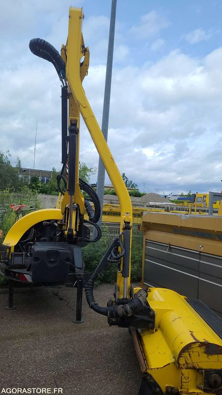 Faucheuse d'accotement KASTOR 550 PA EPS82C - 2016 - Tool/ Equipment: picture 2 Faucheuse d'accotement KASTOR 550 PA EPS82C - 2016 - Tool/ Equipment: picture 2