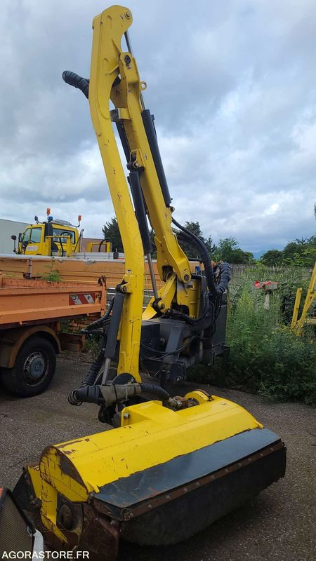 Faucheuse d'accotement KASTOR 550 PA EPS82C - 2016 - Tool/ Equipment: picture 1 Faucheuse d'accotement KASTOR 550 PA EPS82C - 2016 - Tool/ Equipment: picture 1