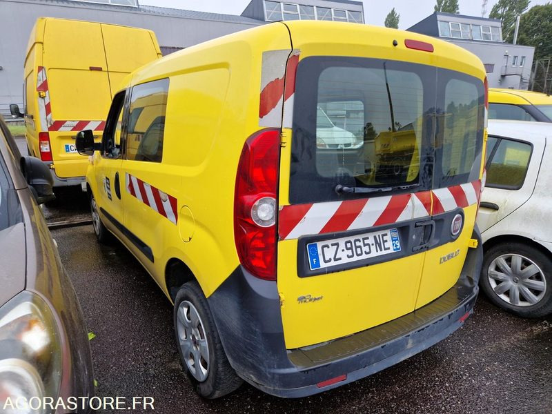 Fiat Doblo - CZ965NE - 2013 - 228239km - Small van: picture 4 Fiat Doblo - CZ965NE - 2013 - 228239km - Small van: picture 4