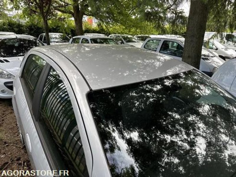 Fiat Punto - BM672QC - Car: picture 4 Fiat Punto - BM672QC - Car: picture 4