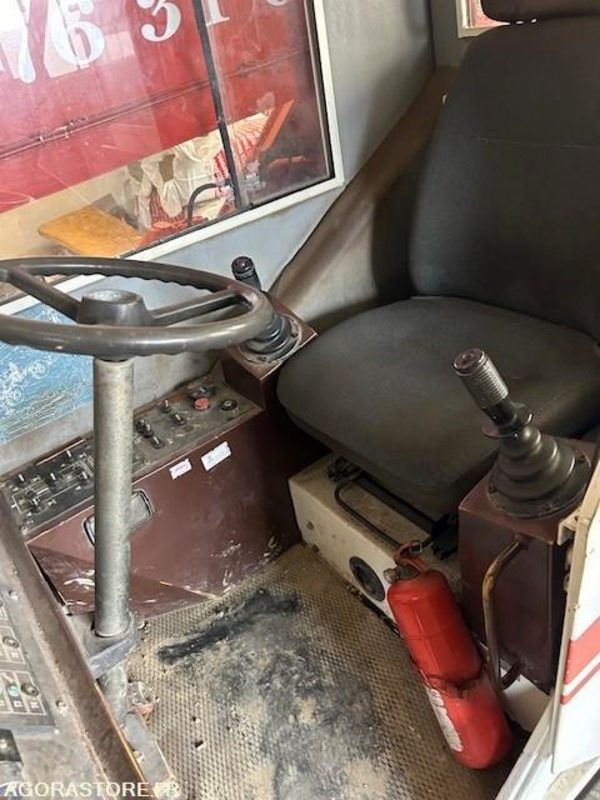 GRUE MOBILE PPM 280 ATT - 1991 - 8960 HEURES - Mobile crane: picture 1 GRUE MOBILE PPM 280 ATT - 1991 - 8960 HEURES - Mobile crane: picture 1