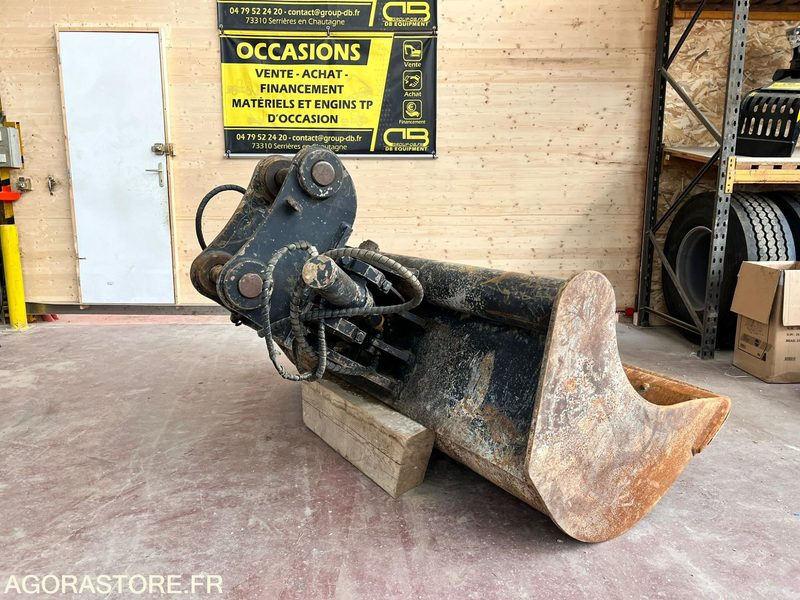 Godet de curage orientable tilt 2m THIERE pour pelle de 20T - Année 2011 - Construction equipment: picture 4 Godet de curage orientable tilt 2m THIERE pour pelle de 20T - Année 2011 - Construction equipment: picture 4