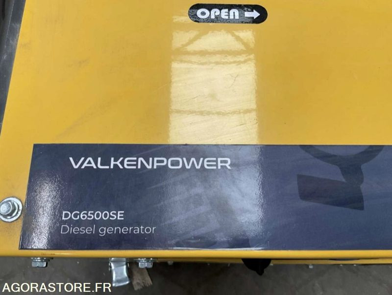 Groupes électrogènes diesel - Generator set: picture 3 Groupes électrogènes diesel - Generator set: picture 3