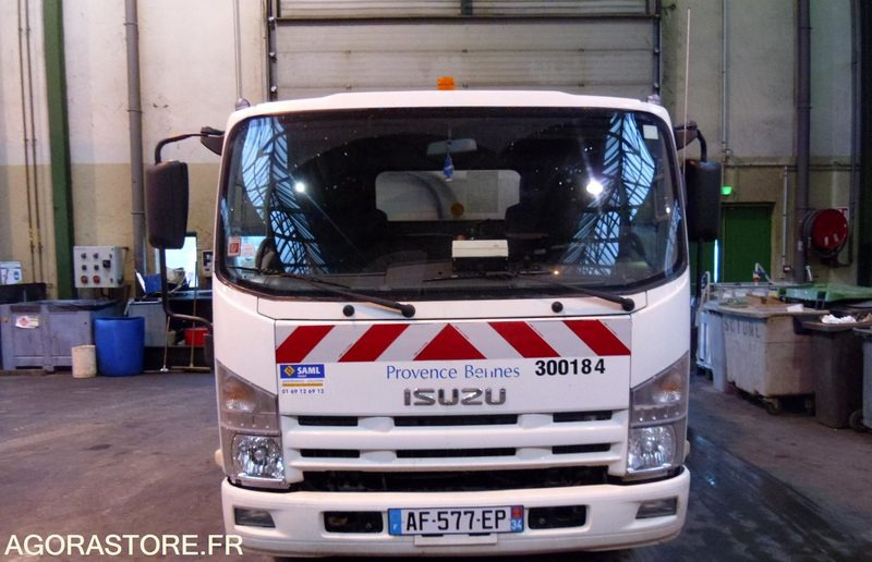 ISUZU SERIE N MEDIUM PLUS - BOM 7m3 - 2009 / 155000 KM (AF577EP) - Garbage truck: picture 2 ISUZU SERIE N MEDIUM PLUS - BOM 7m3 - 2009 / 155000 KM (AF577EP) - Garbage truck: picture 2