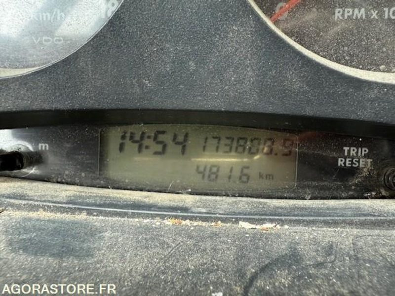 IVECO DAILY - 2003 - 173808KMS - Panel van: picture 3 IVECO DAILY - 2003 - 173808KMS - Panel van: picture 3