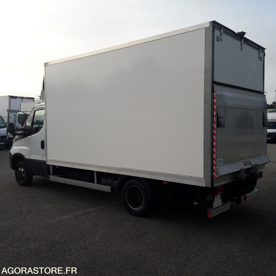 IVECO DAILY CHASSIS CABINE- 2019- 118608KM - Panel van: picture 3 IVECO DAILY CHASSIS CABINE- 2019- 118608KM - Panel van: picture 3