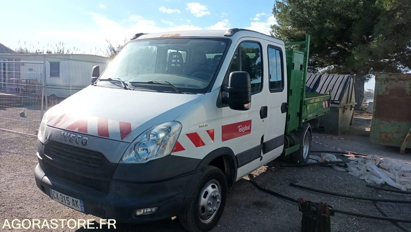 Iveco - 2013 - 275975kms - CX-315-AK - Panel van: picture 2 Iveco - 2013 - 275975kms - CX-315-AK - Panel van: picture 2