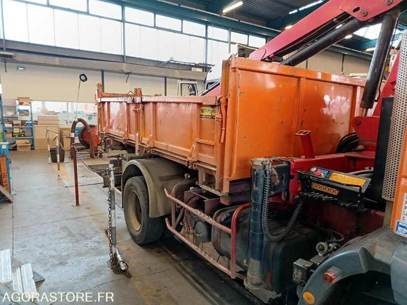Iveco euro Cargo 120E18 BC313FS - Tipper van: picture 4 Iveco euro Cargo 120E18 BC313FS - Tipper van: picture 4