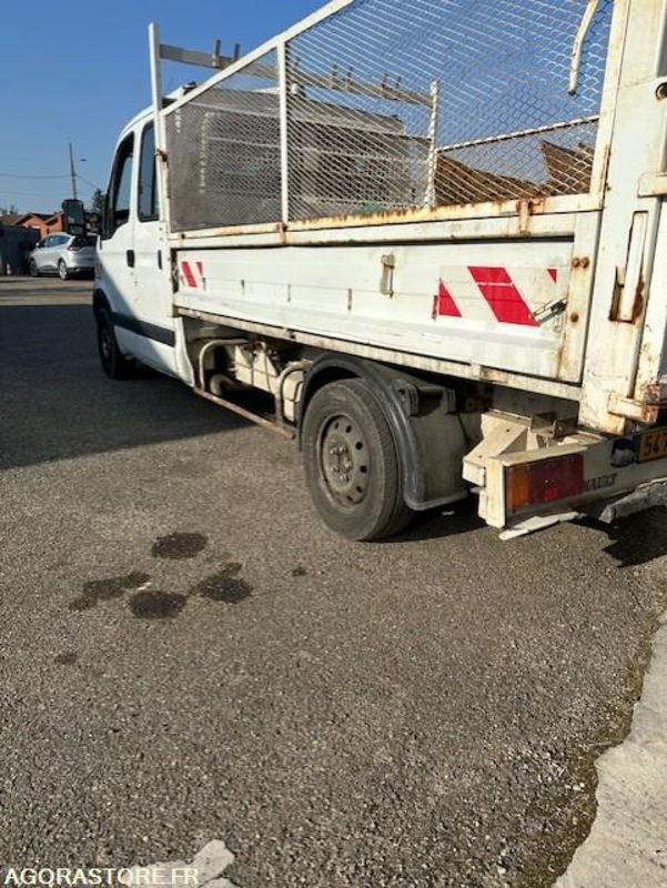 MASTER 97000KM BON ETAT DOUBLE CABINE 7 PLACES 2.5 DCI BENNE MARREL ELECTRIQUE - Tipper van: picture 5 MASTER 97000KM BON ETAT DOUBLE CABINE 7 PLACES 2.5 DCI BENNE MARREL ELECTRIQUE - Tipper van: picture 5