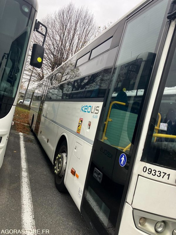 MERCEDES INTOURO 13m N°093371 - School bus: picture 2 MERCEDES INTOURO 13m N°093371 - School bus: picture 2