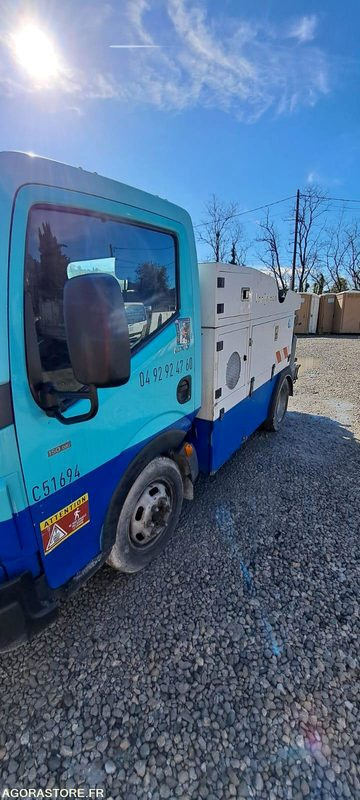 MINI COMBINE BAROCLEAN/RENAULT 2009 AB415YQ (VENTE UNIQUEMENT EXPORT) - Vacuum truck: picture 3 MINI COMBINE BAROCLEAN/RENAULT 2009 AB415YQ (VENTE UNIQUEMENT EXPORT) - Vacuum truck: picture 3