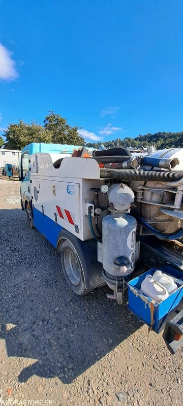 MINI COMBINE BAROCLEAN/RENAULT 2009 AB415YQ (VENTE UNIQUEMENT EXPORT) - Vacuum truck: picture 5 MINI COMBINE BAROCLEAN/RENAULT 2009 AB415YQ (VENTE UNIQUEMENT EXPORT) - Vacuum truck: picture 5