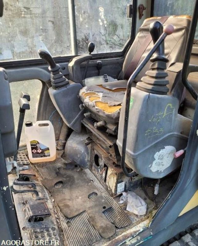 MINI-PELLE KOMATSU PC20-7 1994 3200 HEURES - Excavator: picture 5 MINI-PELLE KOMATSU PC20-7 1994 3200 HEURES - Excavator: picture 5