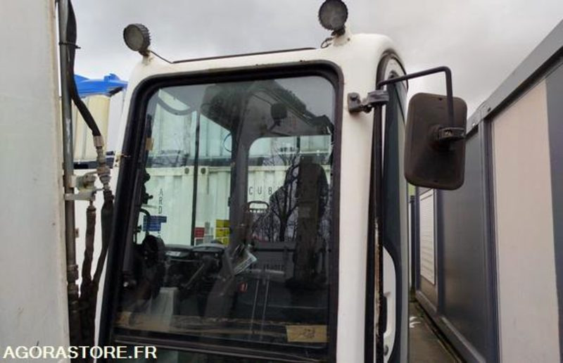 Mini excavator MINI PELLE RAIL ROUTE - UNAC 8TRR - 2012 / 4036 HEURES (MD301): picture 6
