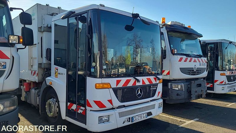 Mercedes Econic 2633 - 2012 - 206149kms - CG216GJ - Garbage truck: picture 3 Mercedes Econic 2633 - 2012 - 206149kms - CG216GJ - Garbage truck: picture 3