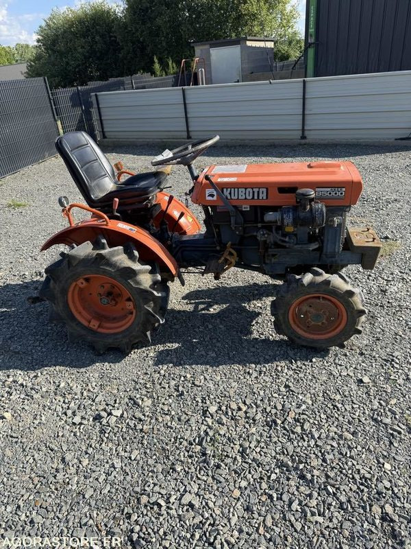 Micro Tracteur KUBOTA B5000 4X4 - Farm tractor: picture 2 Micro Tracteur KUBOTA B5000 4X4 - Farm tractor: picture 2