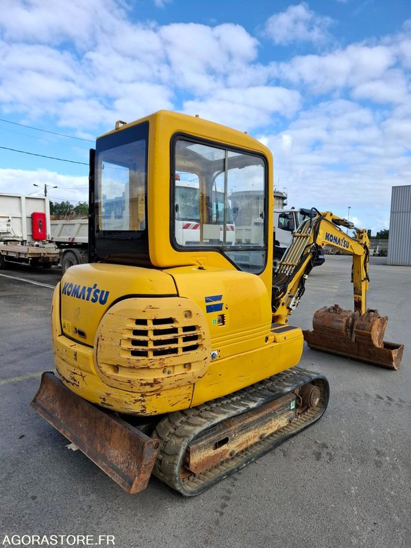 Mini pelle KOMATSU PC20R8 - 2003 / 5068 HEURES - Mini excavator: picture 3 Mini pelle KOMATSU PC20R8 - 2003 / 5068 HEURES - Mini excavator: picture 3